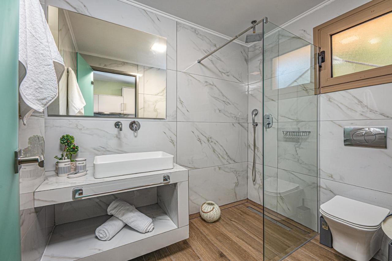 Apartment Kozanos With Private Pool Ammoudi