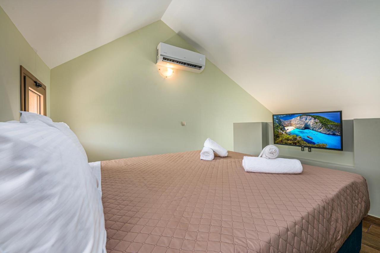 Apartment Kozanos With Private Pool Ammoudi